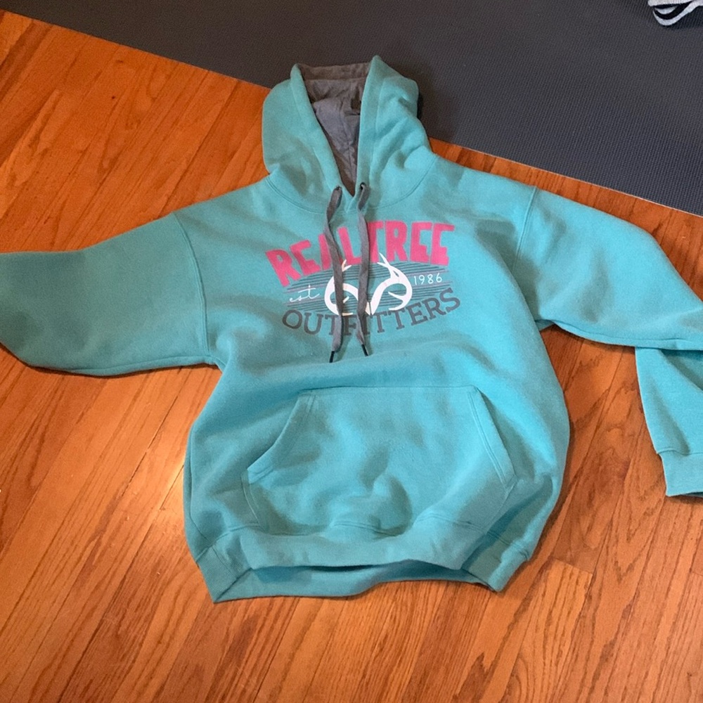 Realtree sweatshirt medium